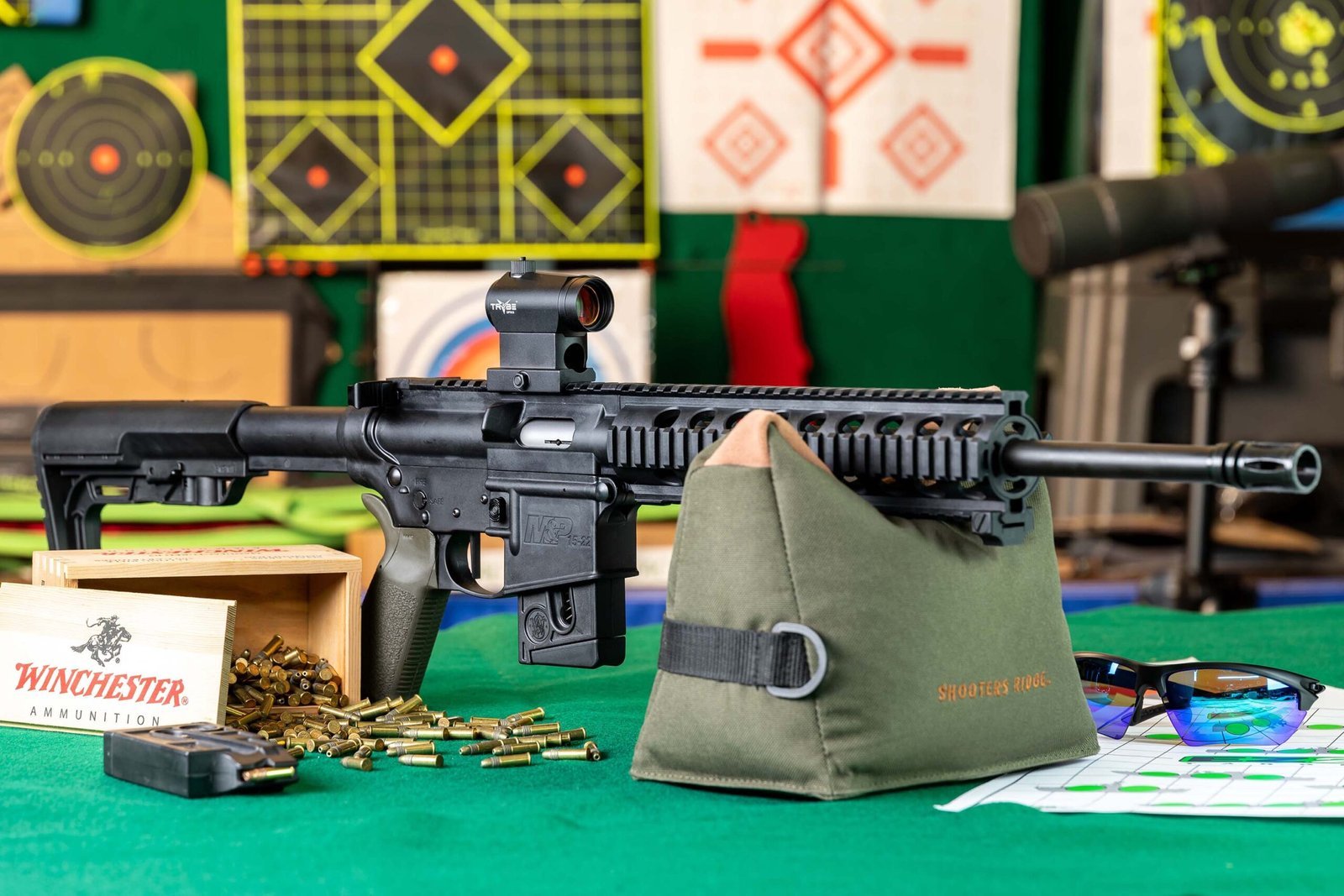 TRYBE Optics 1x 3 MOA Micro Red Dot Sight w/Magpul MIAD Gen 1.1 AR Gun Grip & Smith & Wesson Magazine M&P 15-22 22LR 10-Round Magazine